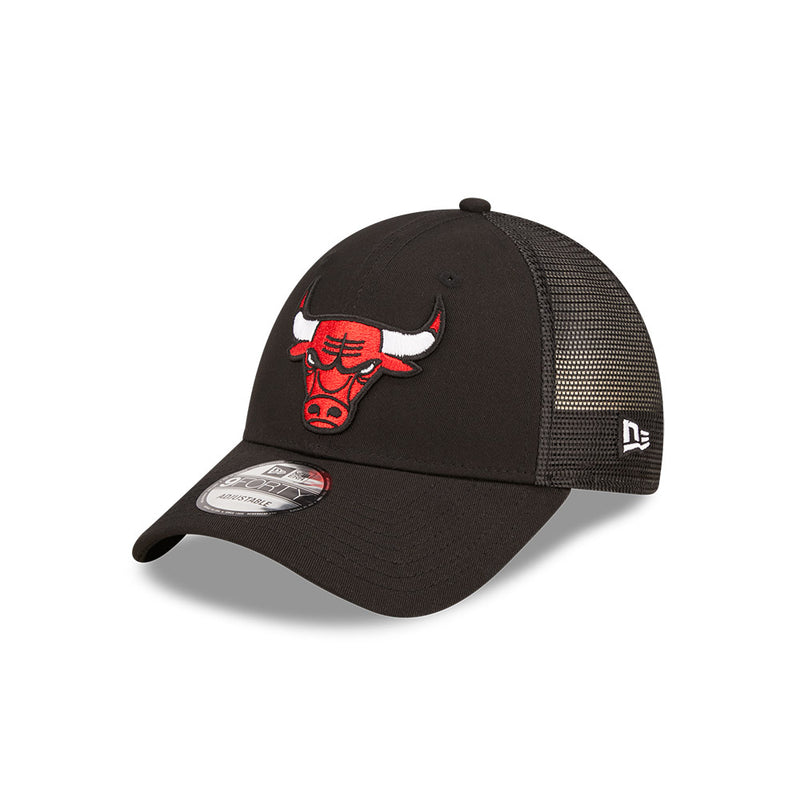 Chicago Bulls Home Field 9FORTY Adjustable Trucker Cap