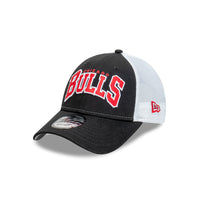 9FORTY Trucker Chicago Bulls Arch Snapback