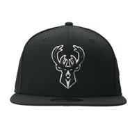 New Era NBA Black White 9FIFTY Snapback Cap - Milwaukee Bucks