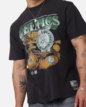 Mitchell & Ness Boston Celtics Bevel Burst T-Shirt