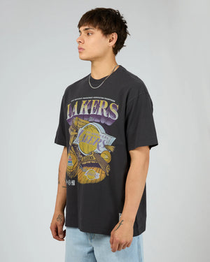 Mitchell & Ness Los Angeles Lakers Bevel Burst T-Shirt