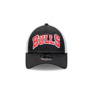 9FORTY Trucker Chicago Bulls Arch Snapback