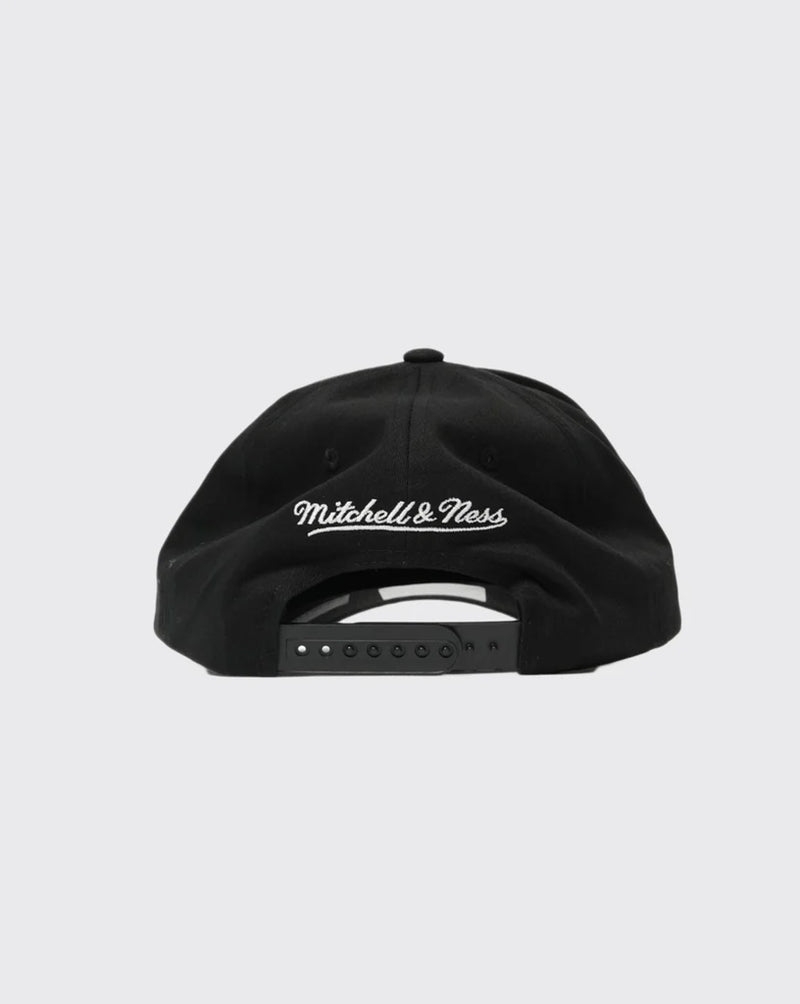 Mitchell & Ness Golden State Warriors Team Colour Logo MVP Snapback