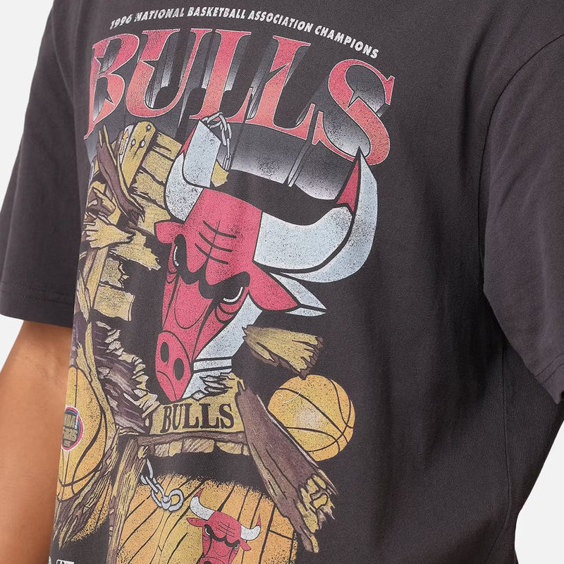 Mitchell & Ness Chicago Bulls Bevel Burst T-Shirt