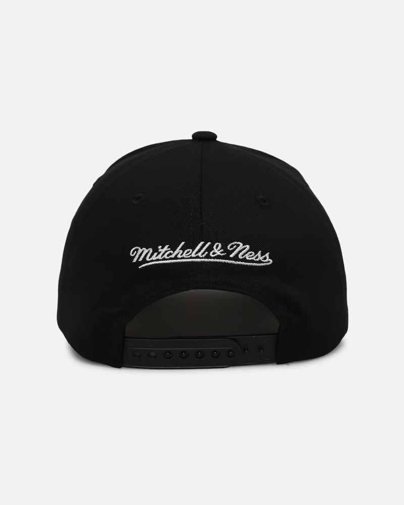 Mitchell & Ness Los Angeles Lakers Team Colour Logo MVP Snapback