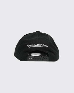 Mitchell & Ness Boston Celtics Team Colour Logo MVP Snapback