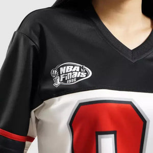 Mitchell & Ness NBA Women's Chicago Crop T-Shirt