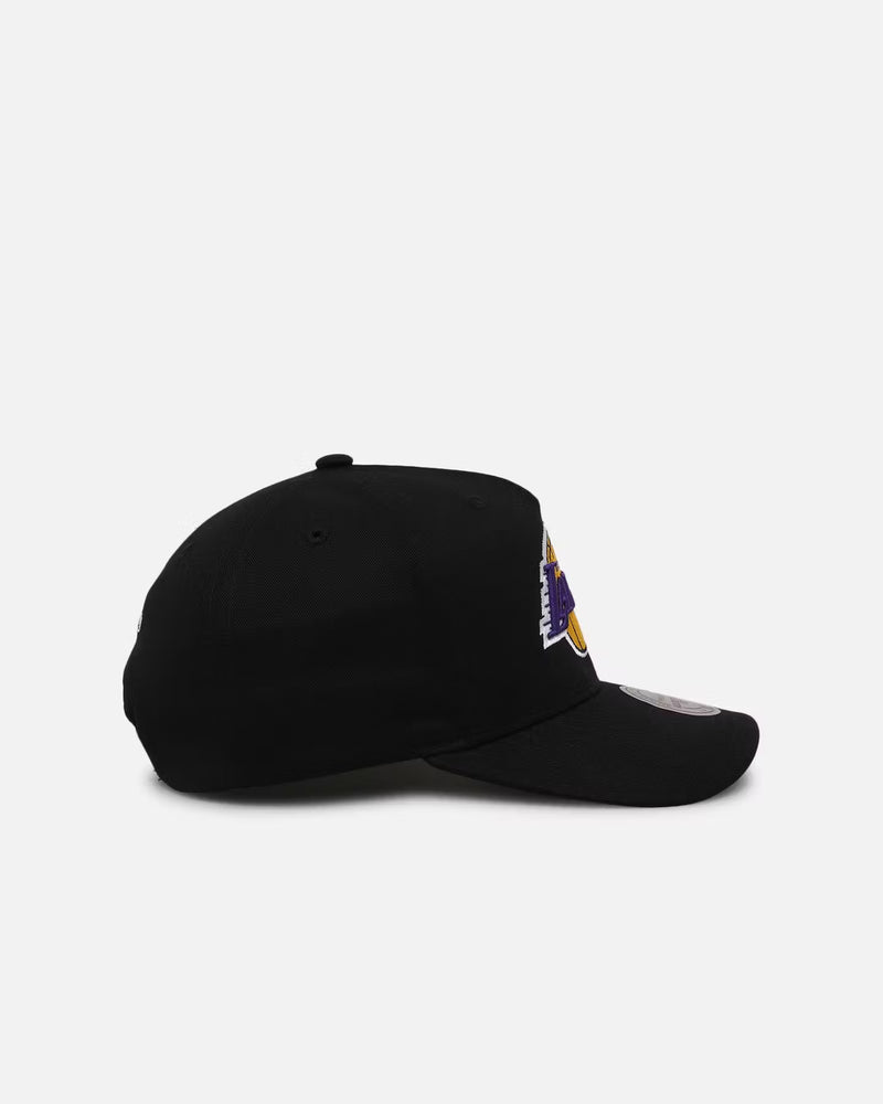 Mitchell & Ness Los Angeles Lakers Team Colour Logo MVP Snapback
