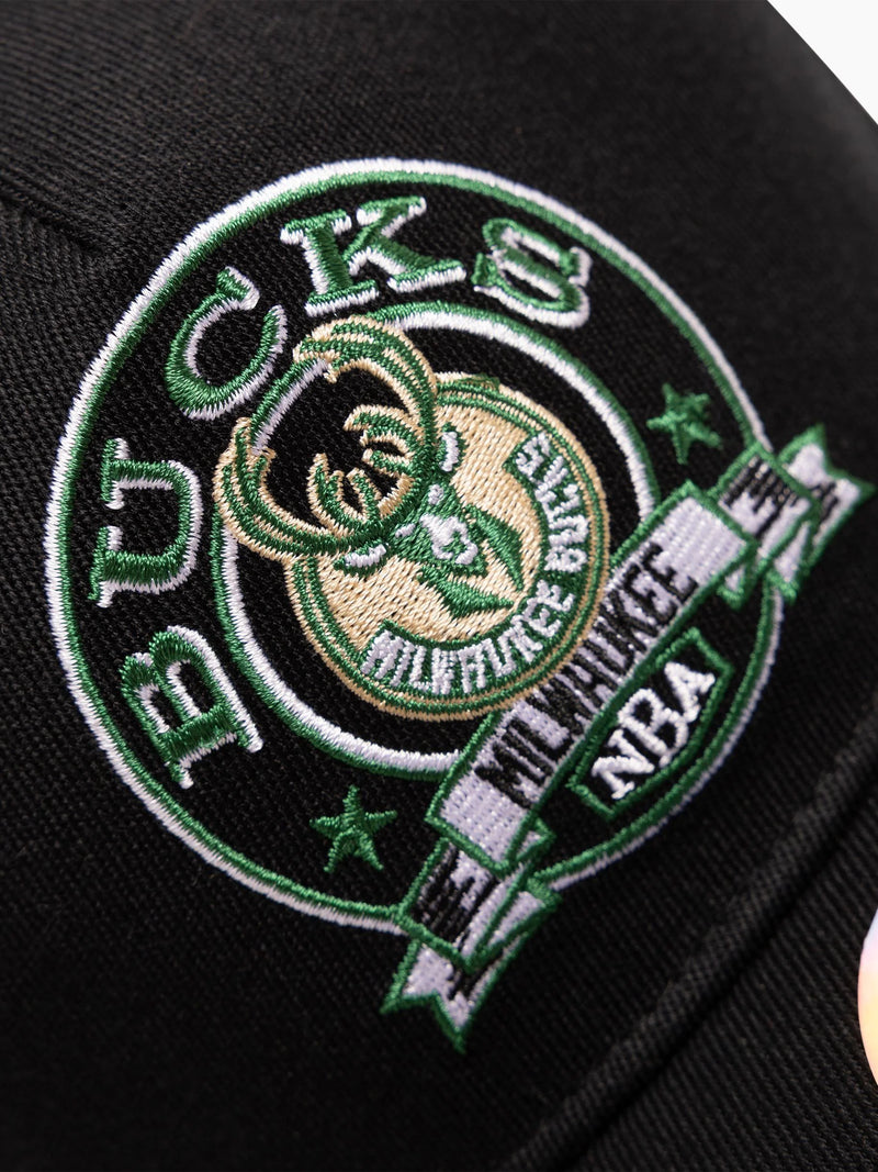 Mitchell & Ness Milwaukee Bucks Emblem MVP Snapback