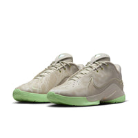 Nike LeBron XXII EP "Light Bone/Vapor Green/Soft Pearl"