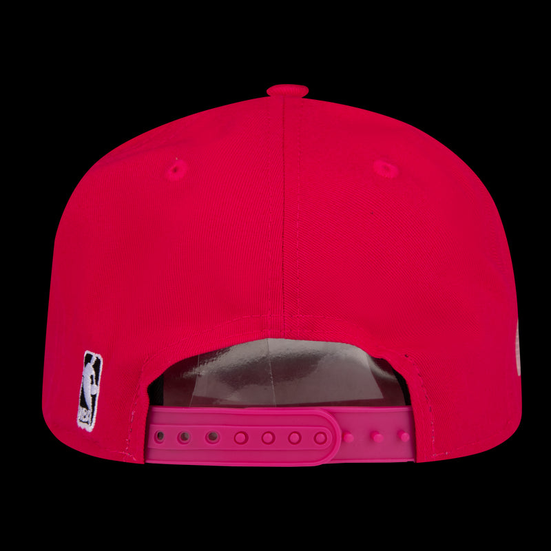 NBA Embroidered Curved Cap - BULLS