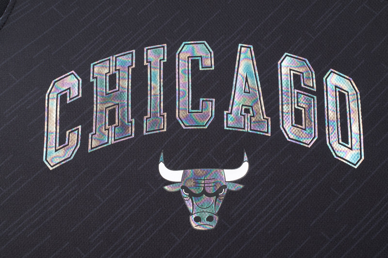 NBA Front Holographic Print Regular Fit Crop Jersey - Chicago Bulls