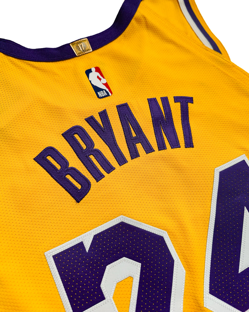 Nike NBA Dri-FIT ADV Icon Edition Authentic Jersey - Kobe Bryant 24 Los Angeles Lakers