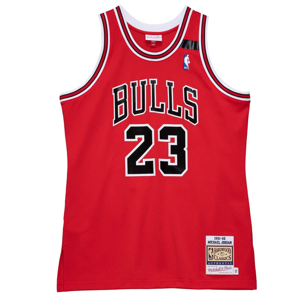 Authentic Michael Jordan Chicago Bulls 1991-92 Jersey