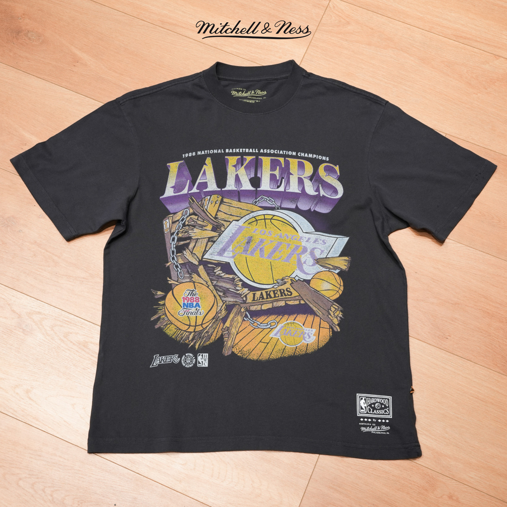 Mitchell & Ness Los Angeles Lakers Bevel Burst T-Shirt