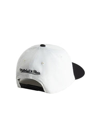Mitchell & Ness NBA Milwaukee Bucks Post Up MVP Snapback Cap