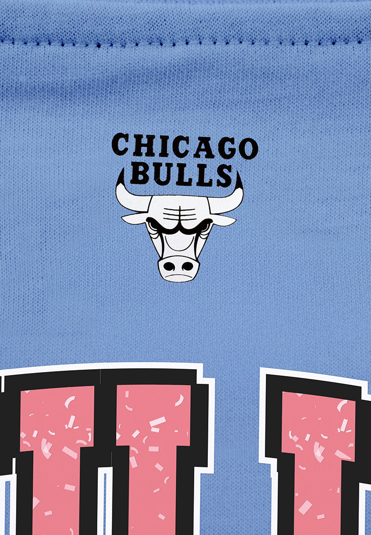 NBA Front Textured Print - Slim Fit Crop Tee - Chicago Bulls