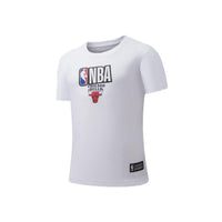NBA BADGES MADNESS T-SHIRT - CHICAGO BULLS WHITE